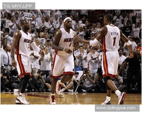 2011年圣诞大战热火与小牛的激烈对决回顾与精彩瞬间分析