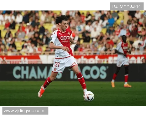 里昂与摩纳哥历史交锋战绩分析及近期表现对比